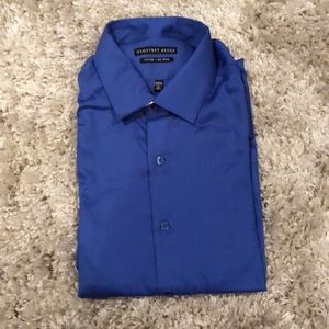Men’s button down shitt